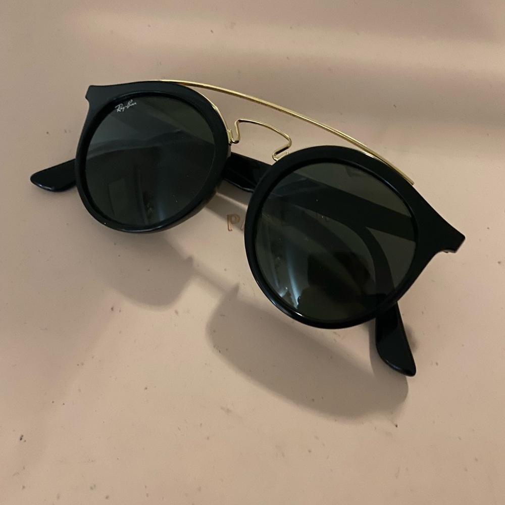 ray ban sunglasses